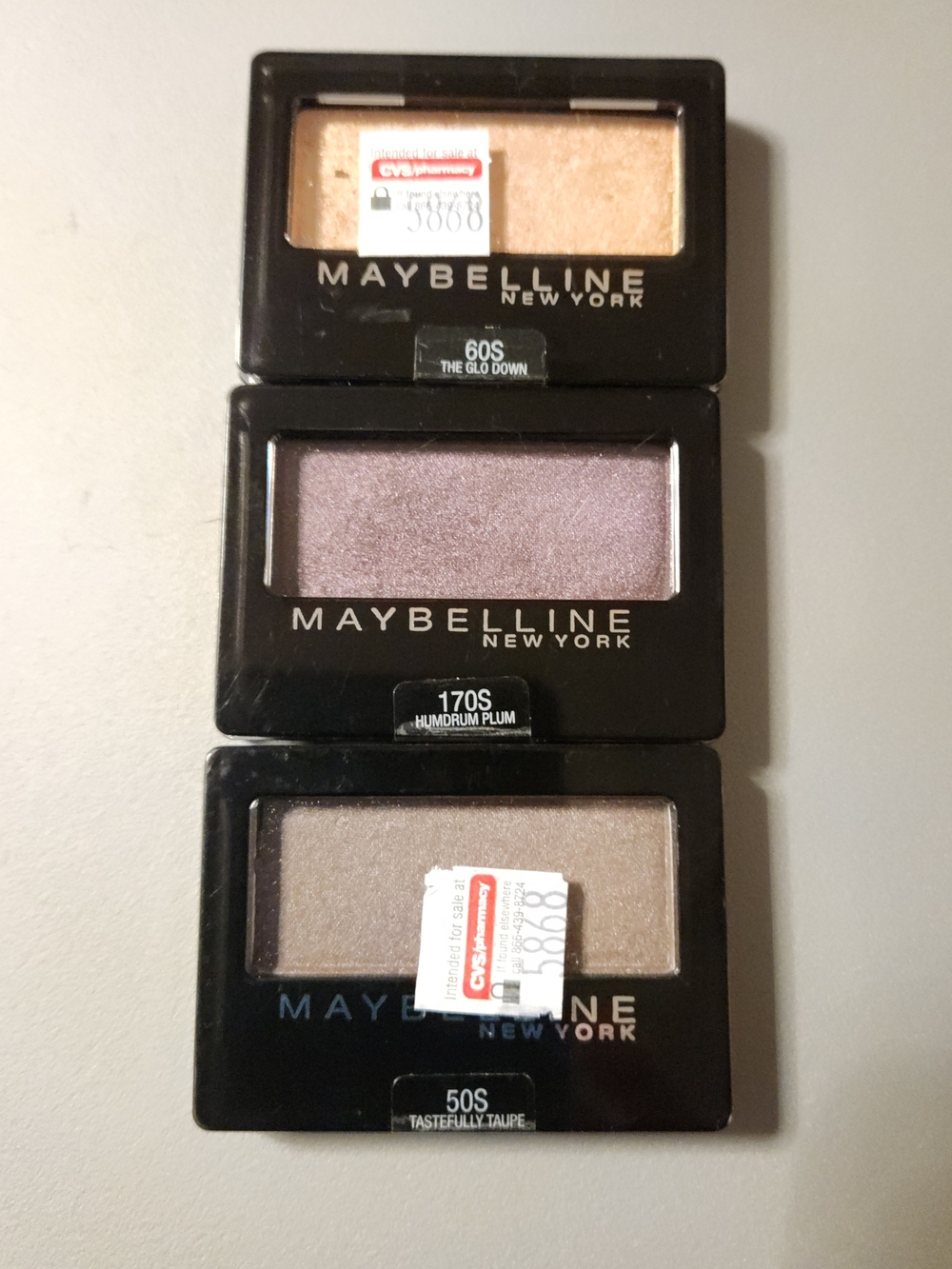 Maybelline Trio Eyeshadow Set - Gold, Plum, Taupe